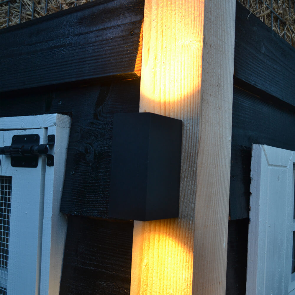 Up - Downlighter Roty Square Up-Down Outlight 8716803508088